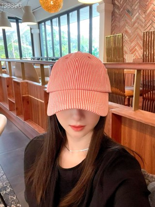 红色