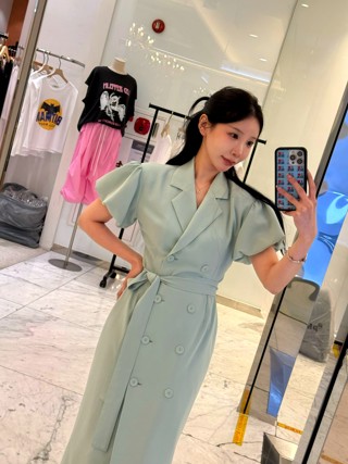 绿色