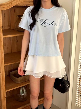 蓝色