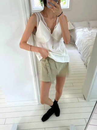 白色