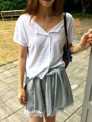 白色