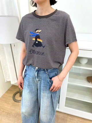 灰色