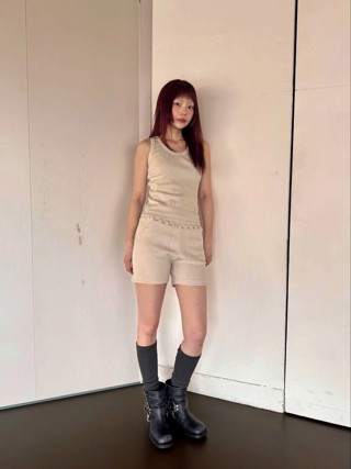 米色