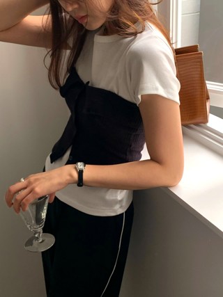 白色