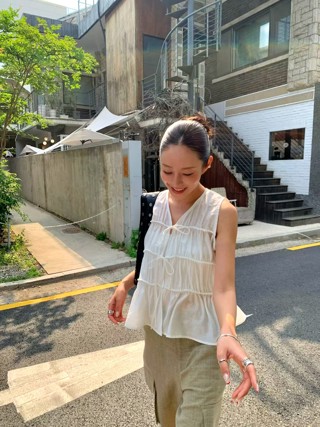 白色