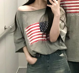灰色
