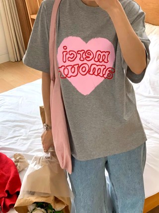 灰色
