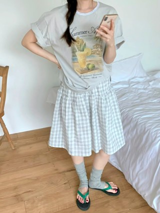 白色
