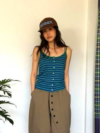 蓝色
