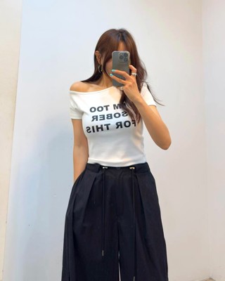 白色