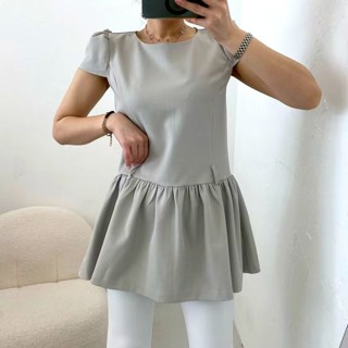 灰色