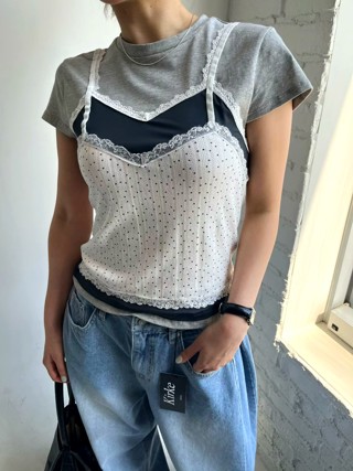 灰色