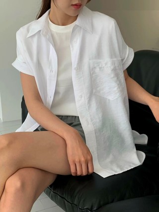 白色
