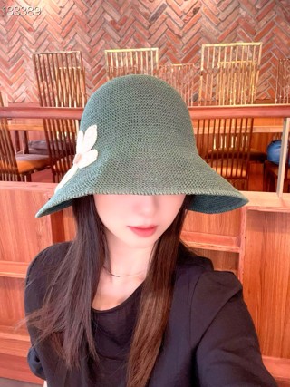 绿色