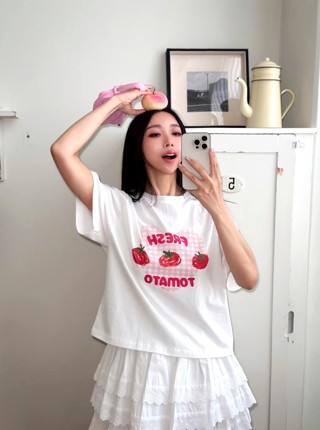 白色