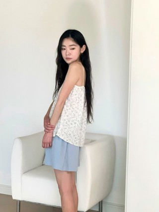 白色