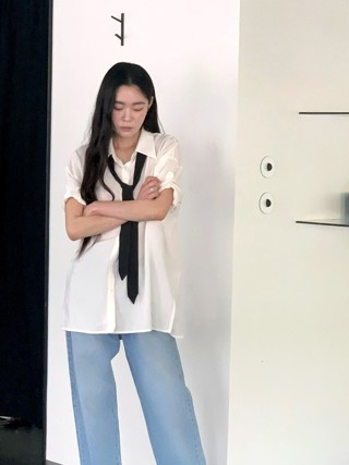 白色