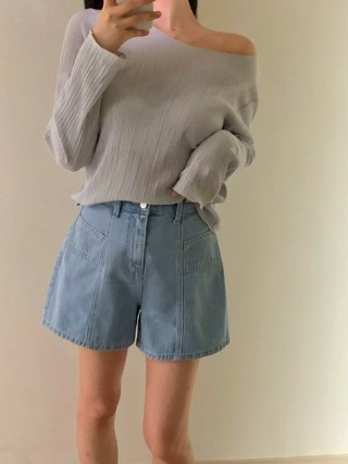 蓝色