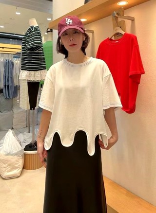 白色