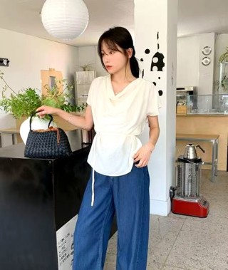 白色