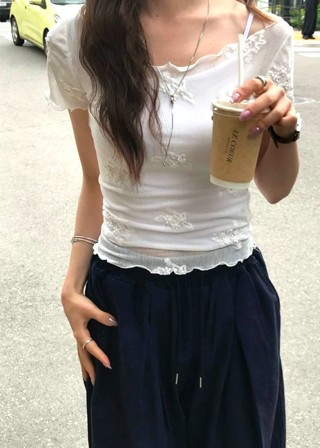 白色