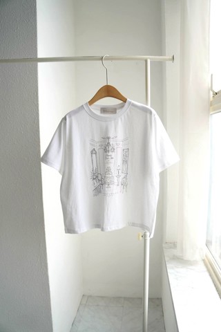 白色