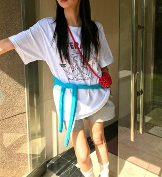 白色