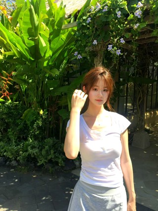 白色
