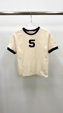 米色