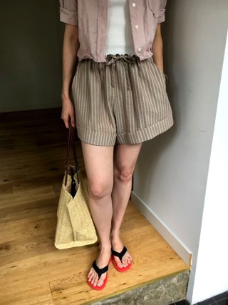 米色