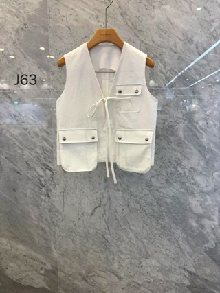 白色