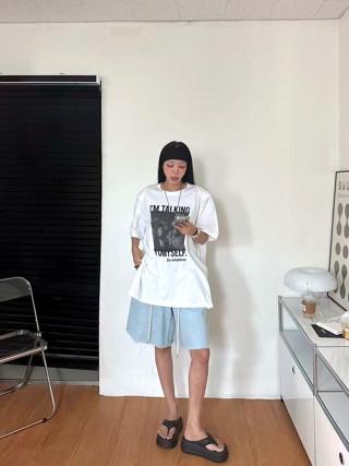 白色