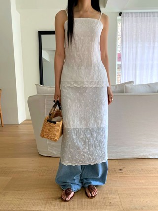 白色