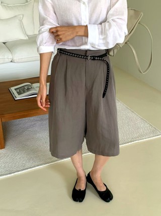 灰色