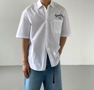 白色