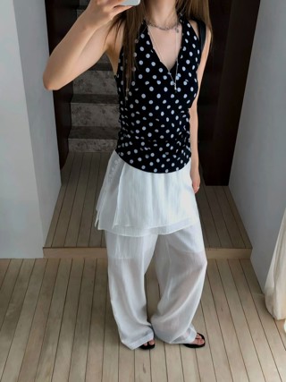 黑色