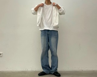 白色