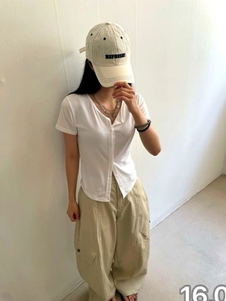 白色