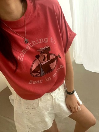 红色