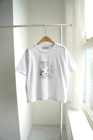 白色