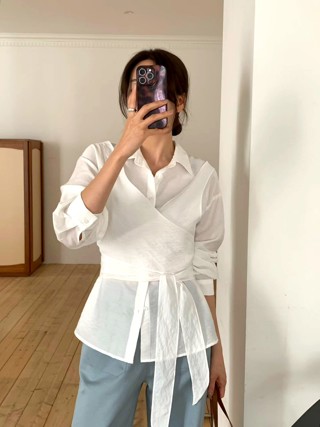 白色