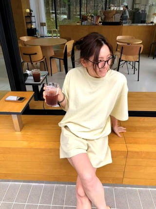 米色