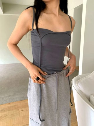 灰色
