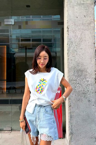 白色