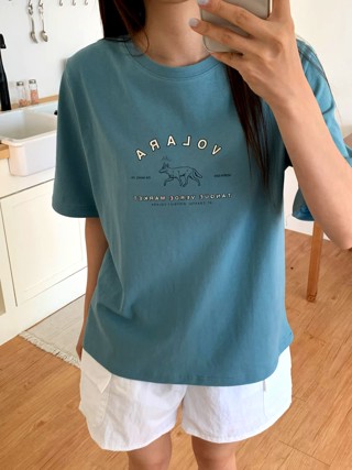 蓝色