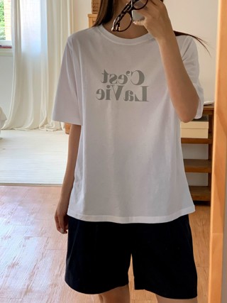 白色