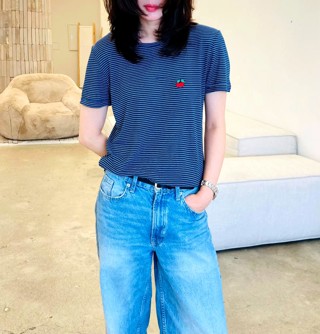 蓝色