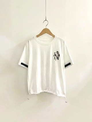 白色