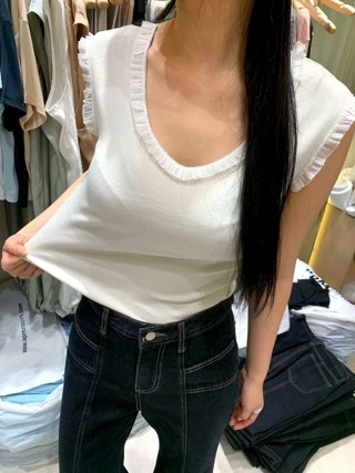 白色