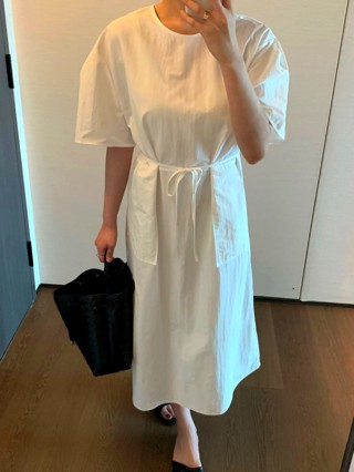 白色